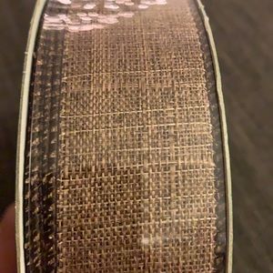 KIRKLAND. WIRE-EDGED RIBBON